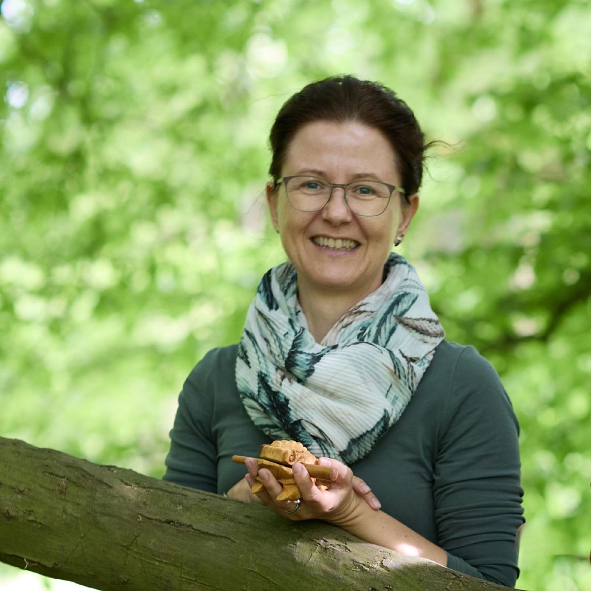 Nadine Rau – Yin Yoga und Achtsamkeit bei Natur und Klang Kassel